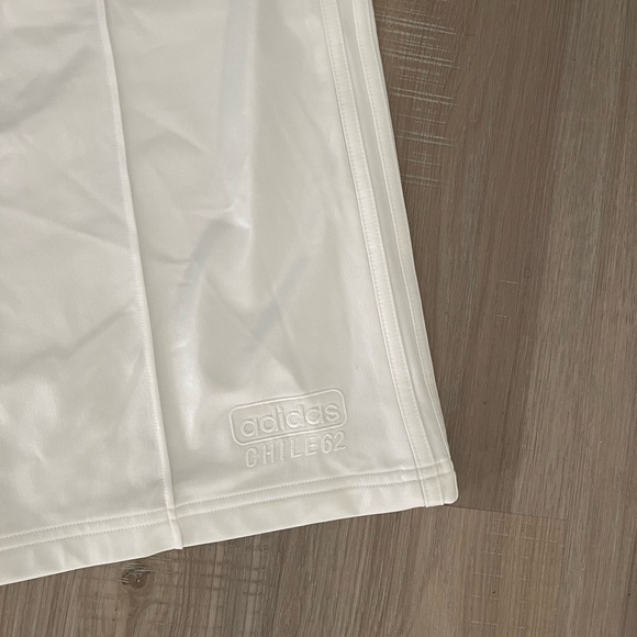 NWT adidas Originals Women's BLUE VERSION CHILE WIDE LEG PANTS Size xs - Picture 7 of 10